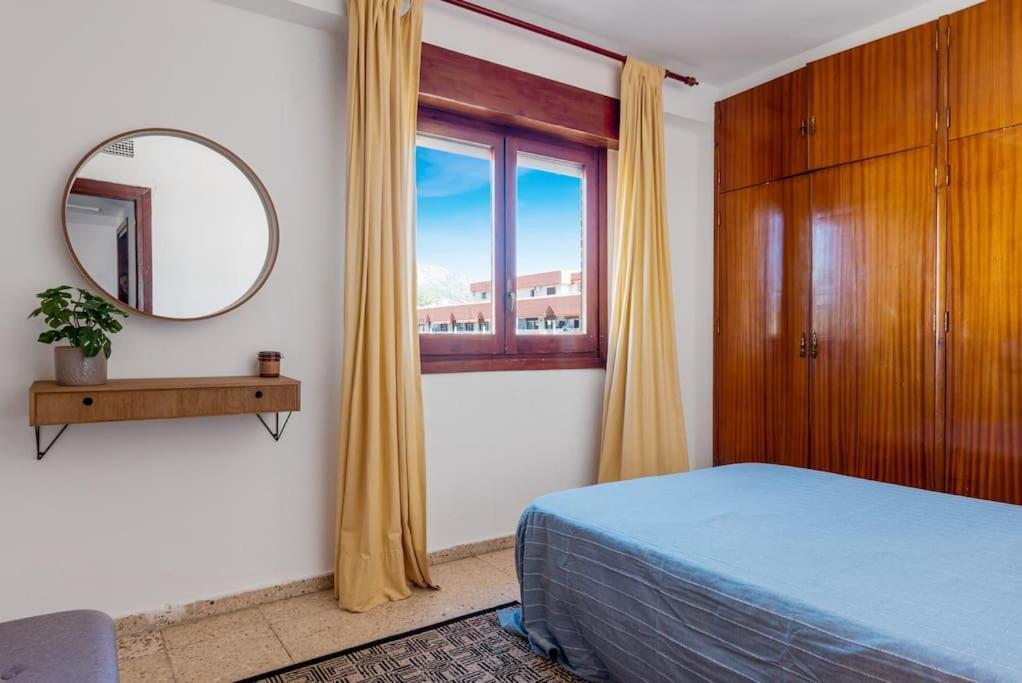Central Beach Apartment With Free Parking And Pool Марбелья Экстерьер фото